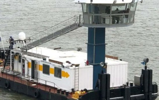 Ombouw duwboot Nicolaas vd Wees door Teus Vlot Diesel Marine